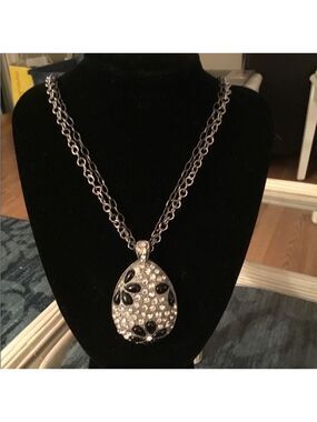 Fashion Bug silver chain necklace with medallion